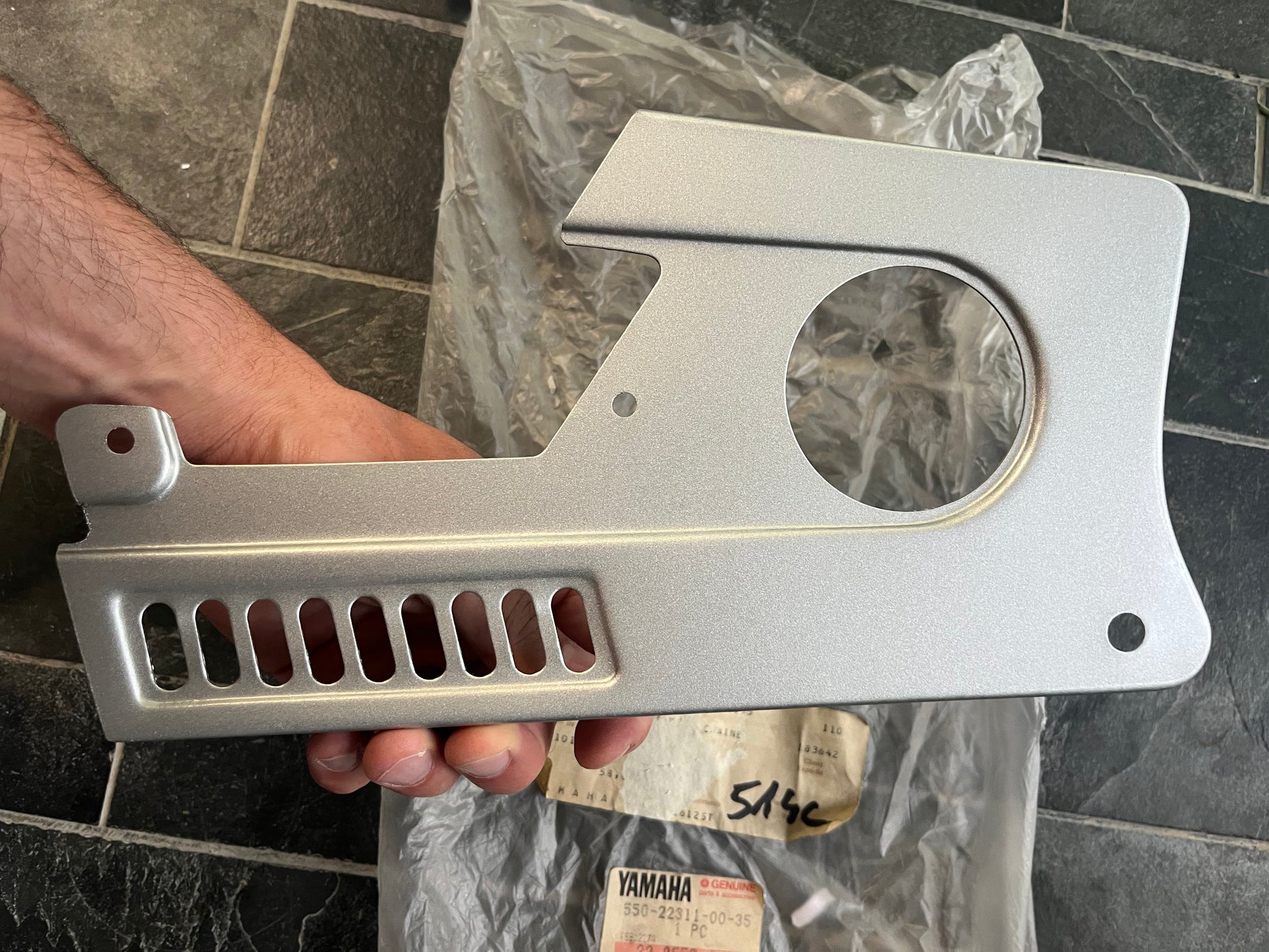Cache Chaîne Modèle 1F1 & 550 Neuf d’Époque d'origine - Chappy Yamaha