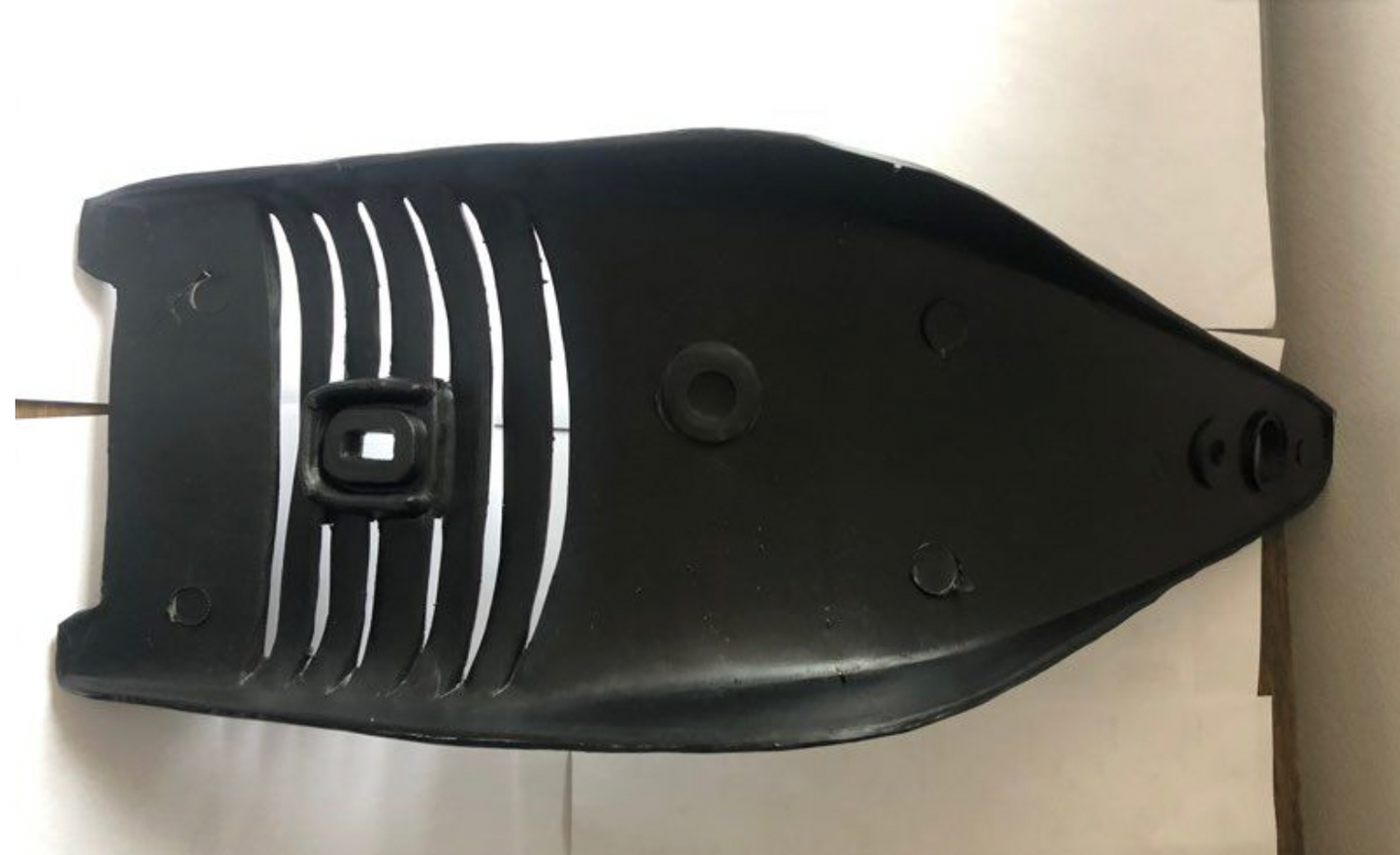 Cache carburateur noir Yamaha Chappy