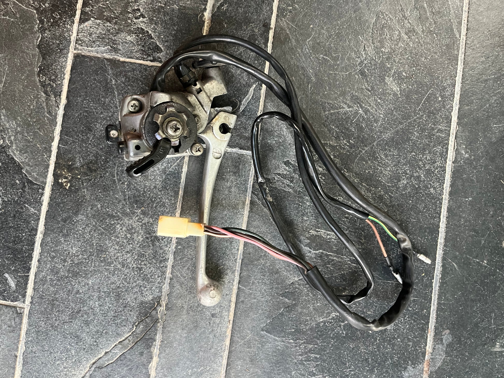 Commodo Gauche Complet d’Origine - Chappy Yamaha