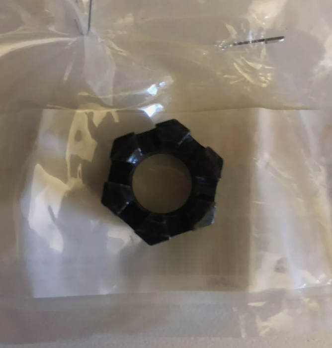 Ecrou axe roue avant neuf d'origine Yamaha Bop