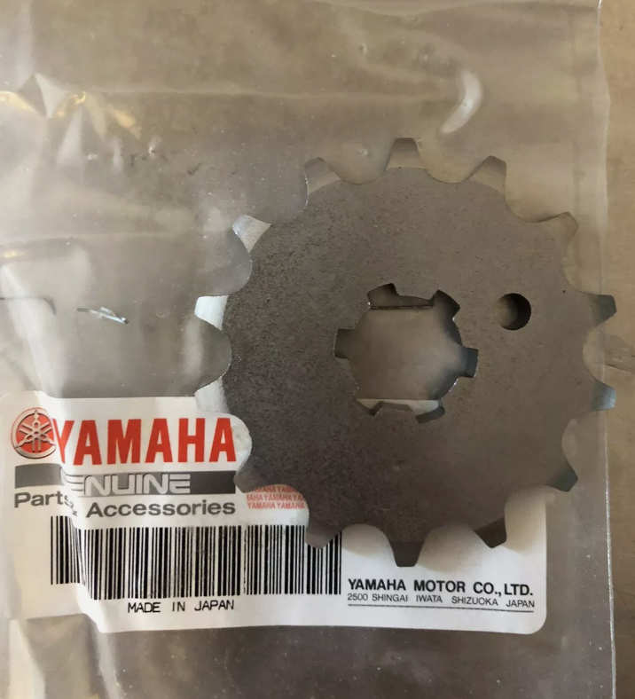 Pignon Sortie de Boite 14 Dents Yamaha Bop neuf