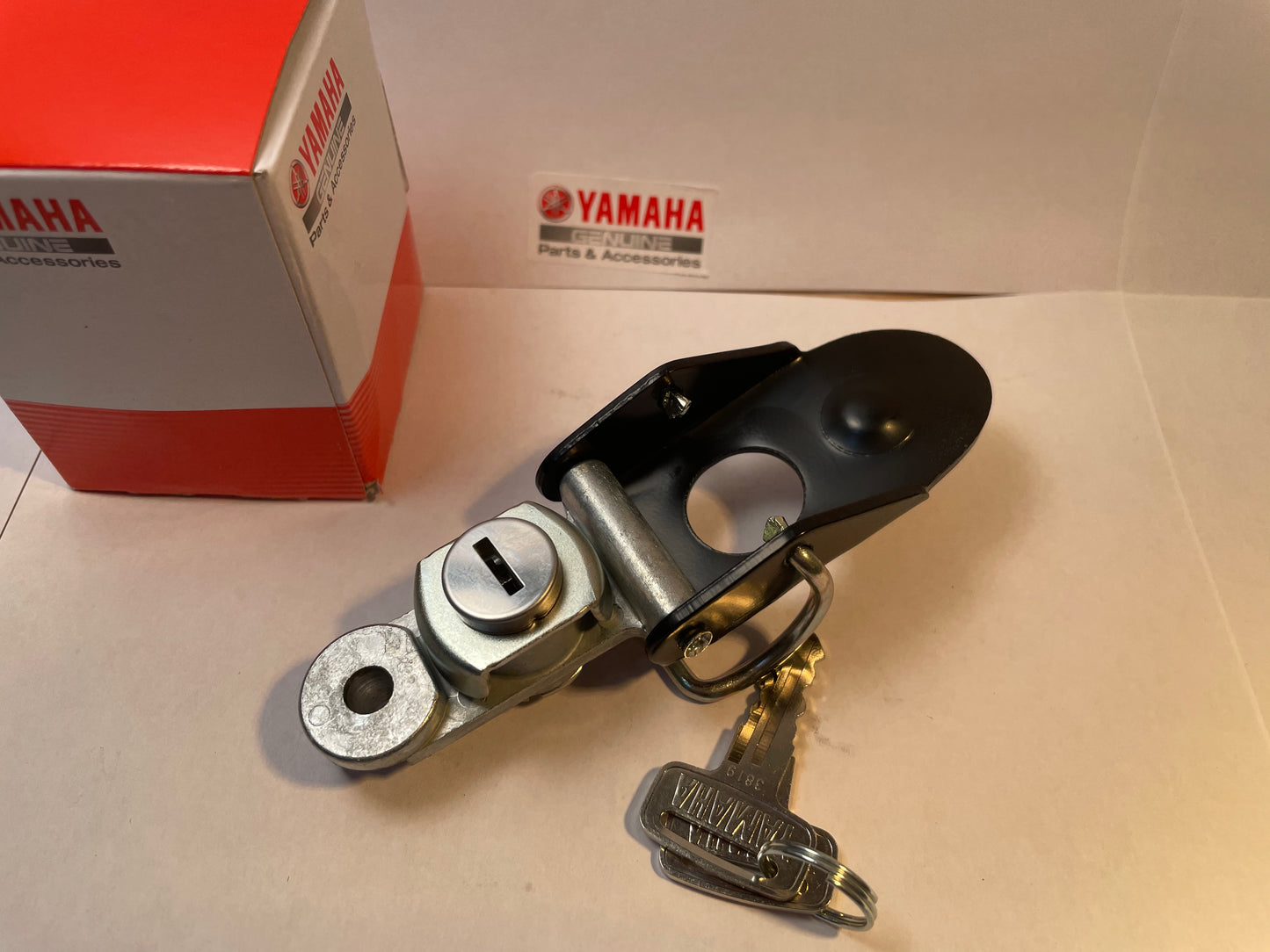 serrure de selle neuf Yamaha d'origine