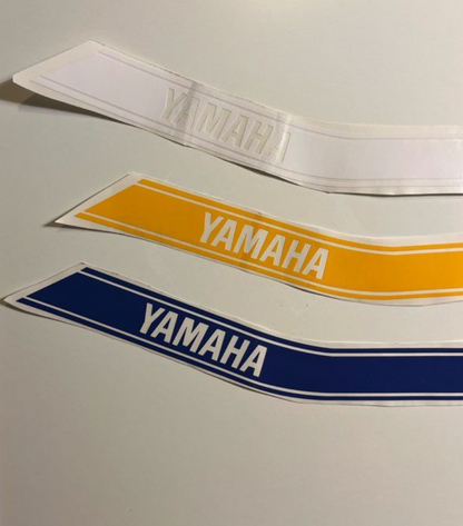 Autocollant au Choix – Cache Batterie Neuf Yamaha Chappy
Refabrication conforme à l’origine