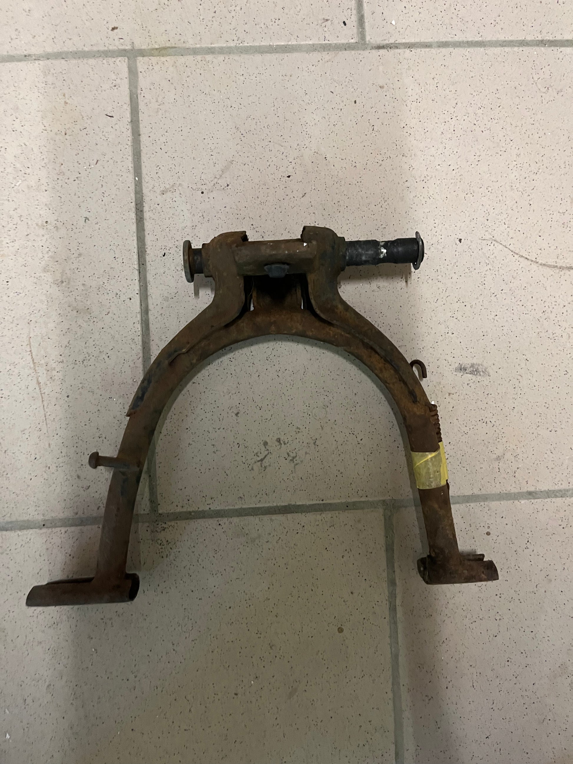  Béquille Centrale d’Époque Complète – Yamaha Chappy