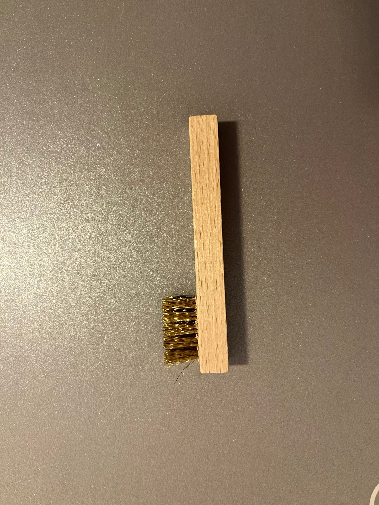 Brosse pour Bougies d’Allumage – Nettoyage Moto et Voiture Ancienne