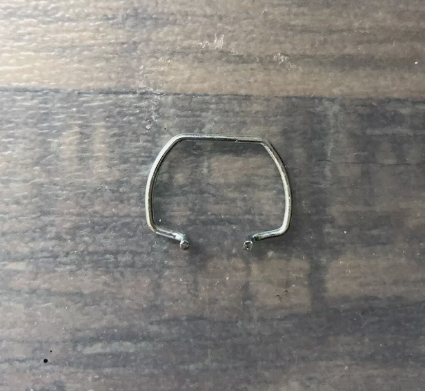 Clip cable de compteur neuf d'origine Yamaha Chappy