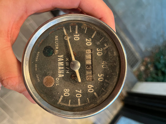 Compteur d’Origine Yamaha Chappy – Modèle Rare avec Voyant Neutre