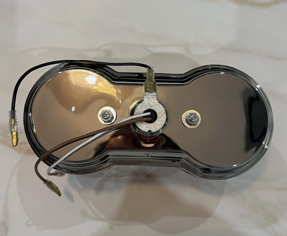 Feu Arrière Neuf avec Ampoule - Suzuki VanVan RV 90 / RV 125

