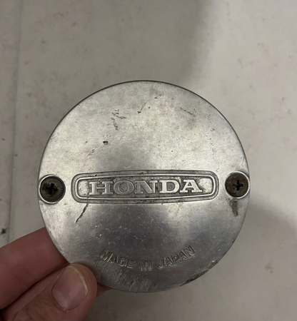 Honda Dax – Carter d’Allumage d’Origine (Avec Vis de Fixation)