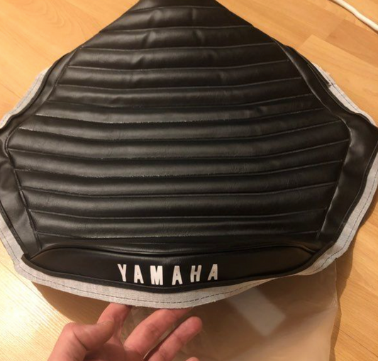 Housse de selle biplace neuve d'origine Yamaha Chappy