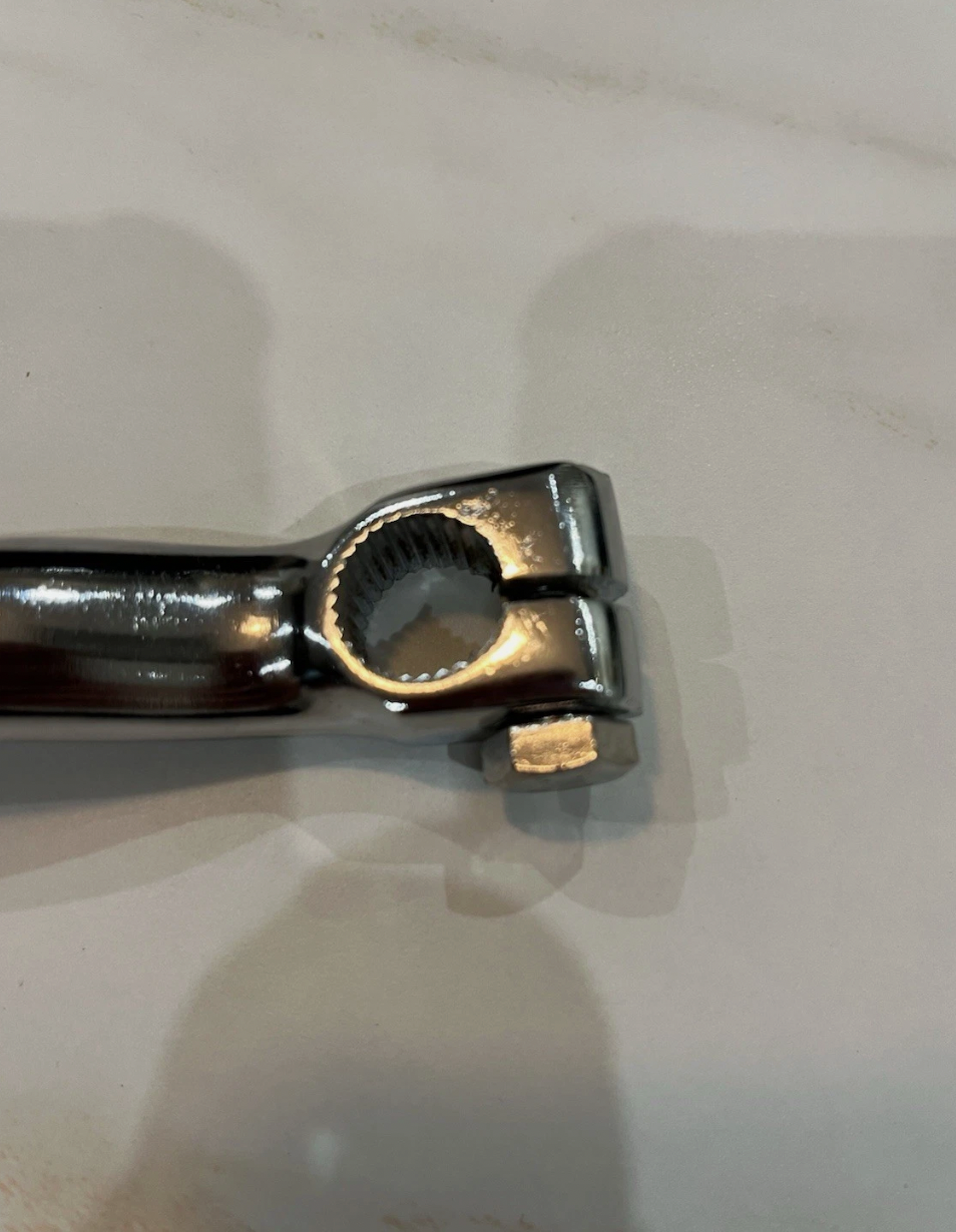 Kick Neuf avec Boulon de Fixation - Suzuki VanVan RV 50 / 75 / 90 / 125