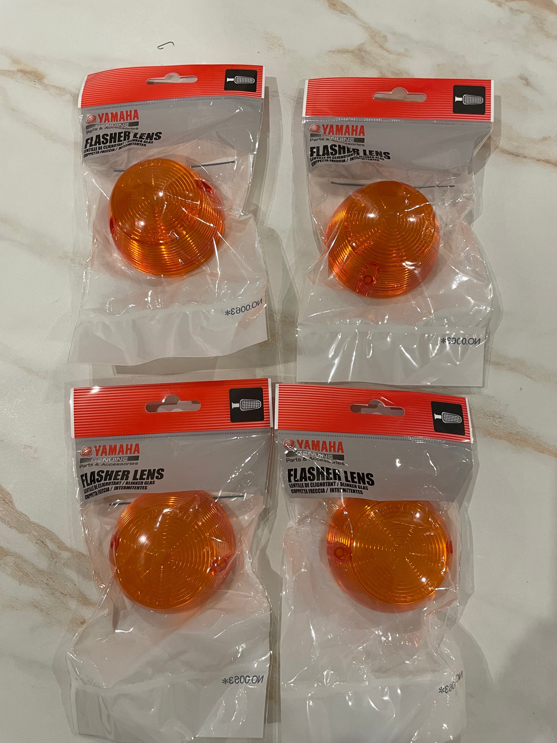 Lot de 4 cabochons clignotant Yamaha Chappy 80 neufs d’origine