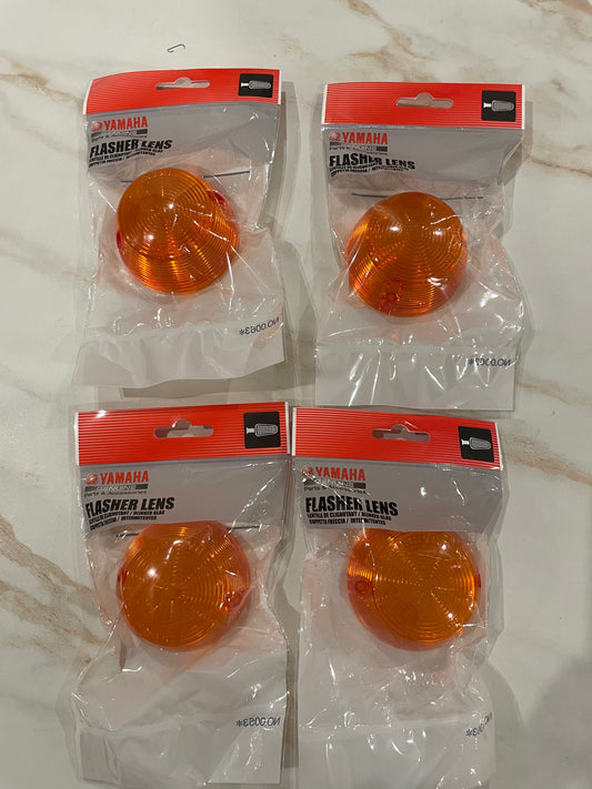 Lot de 4 cabochons clignotant Yamaha Chappy 80 neufs d’origine