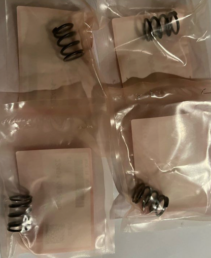 Lot ressorts embrayage neuf d’origine Honda Dax
