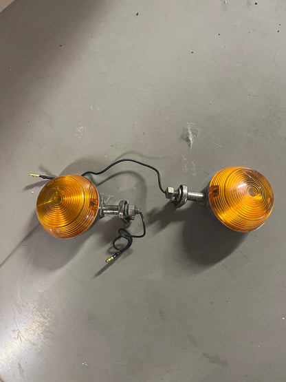 Paire de Clignotants d’Origine Yamaha Chappy – Époque Vintage 40 Ans