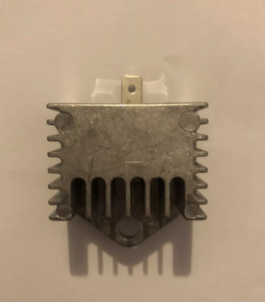 Régulateur de Tension Neuf – Refabrication Conforme à l’Origine Compatible Yamaha Chappy