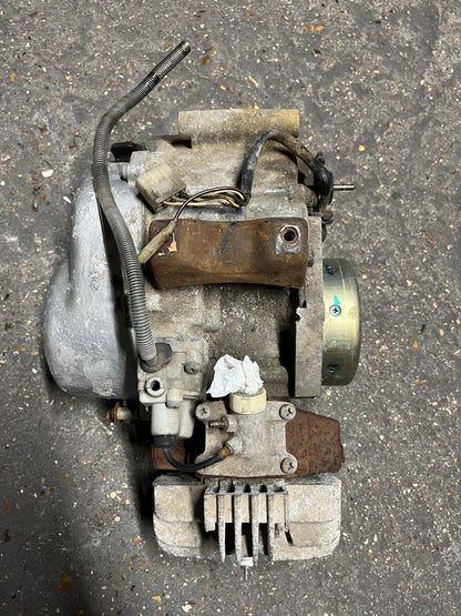 moteur complet&nbsp;d’origine Yamaha Chappy, type DNL, démonté d’un modèle japonais (références : 439, 1F1, 1F3, 550, 551, 511)